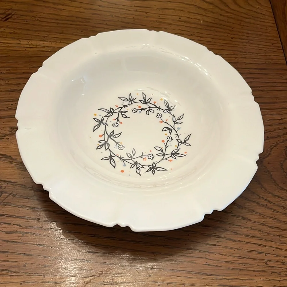 IKEA scanning floral wreath bowls, set‎ of 2